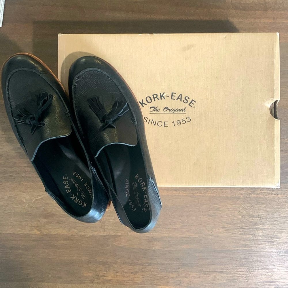 Kork-Ease Black Tinga Leather Tassel Loafers